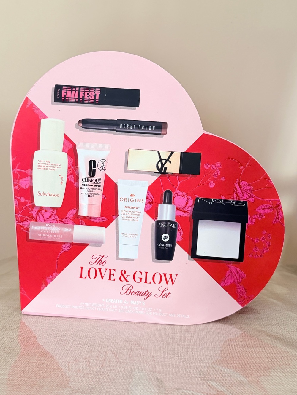 The Love & Glow Beauty 9 pc Gift Set